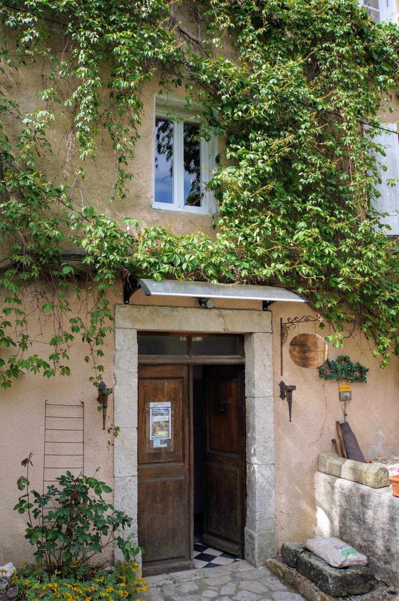Maison Du Manoir ヴァロン・ポン・ダルク エクステリア 写真