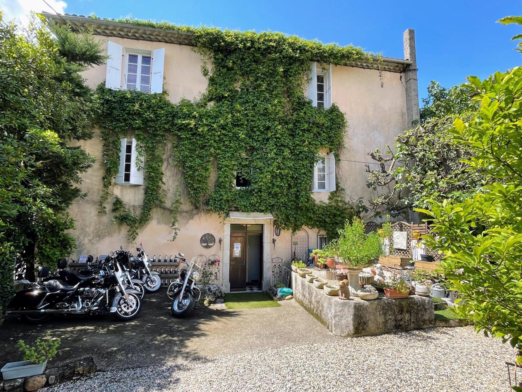 Maison Du Manoir ヴァロン・ポン・ダルク エクステリア 写真